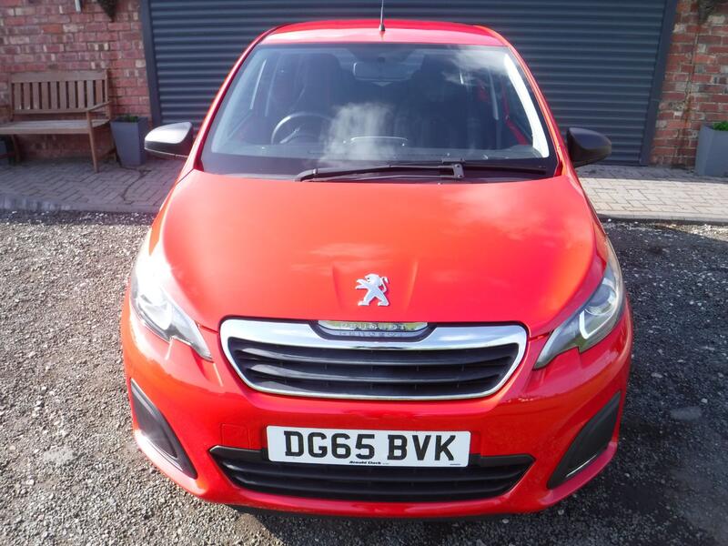 PEUGEOT 108