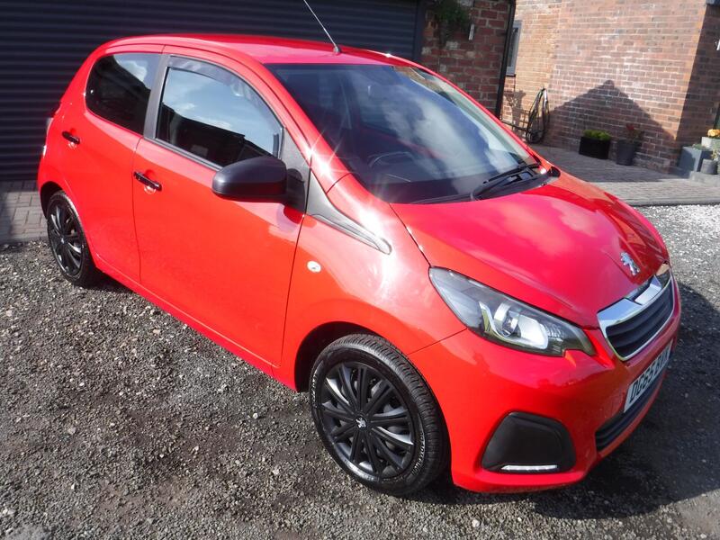 PEUGEOT 108