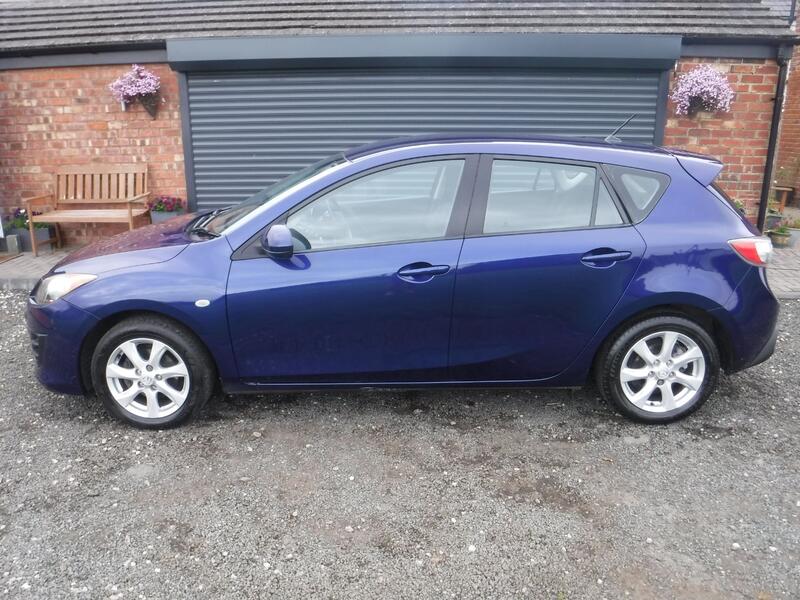 MAZDA MAZDA3