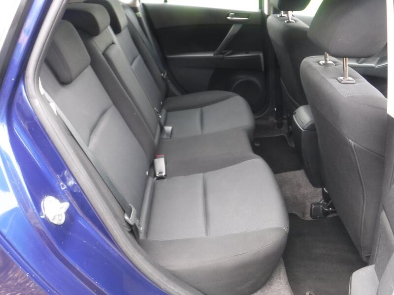 MAZDA MAZDA3