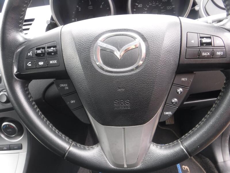 MAZDA MAZDA3