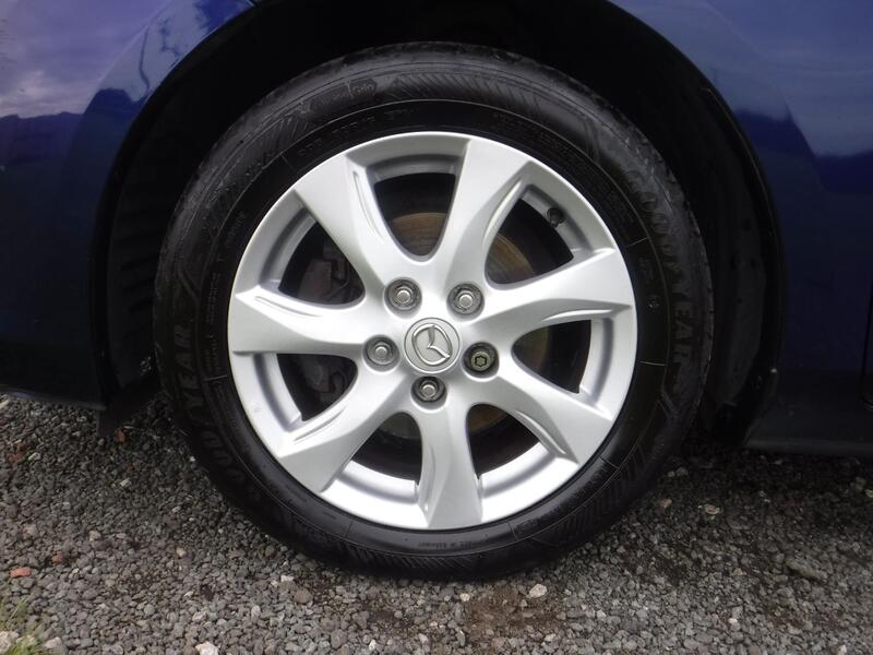 MAZDA MAZDA3