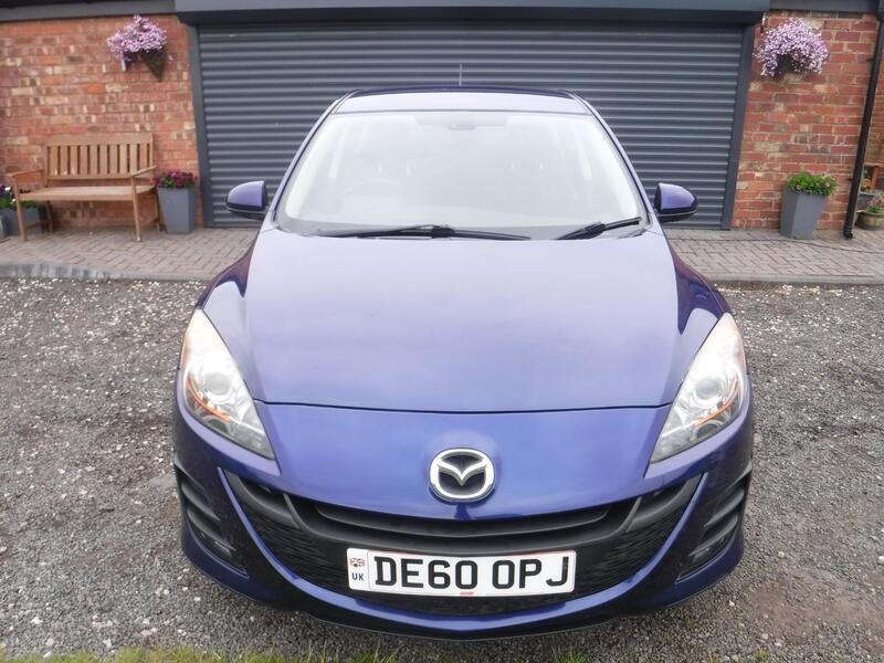 MAZDA MAZDA3