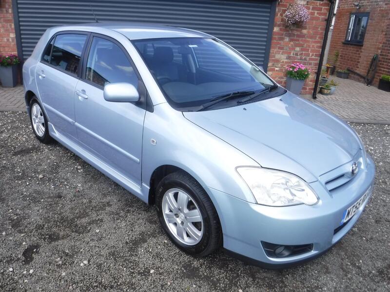 TOYOTA COROLLA
