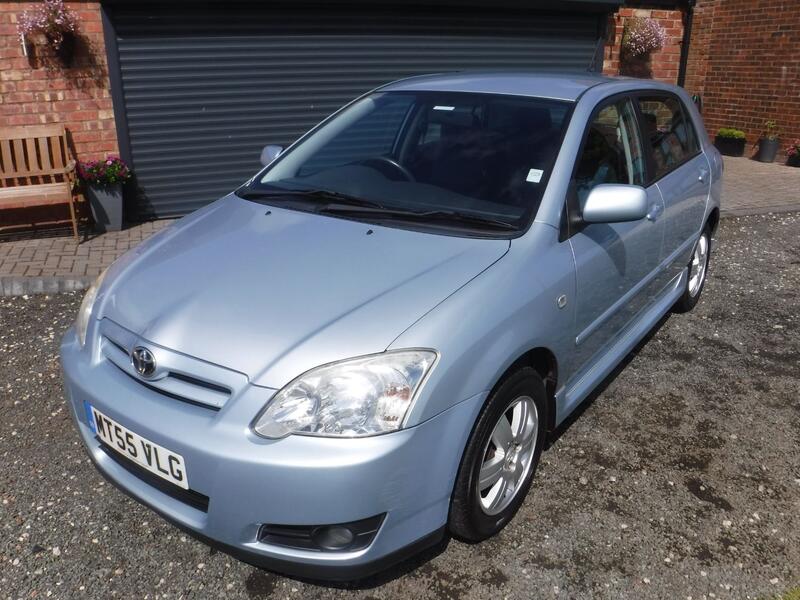TOYOTA COROLLA
