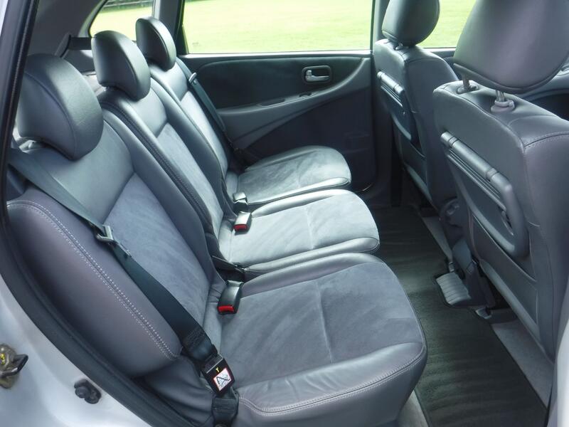 NISSAN ALMERA TINO