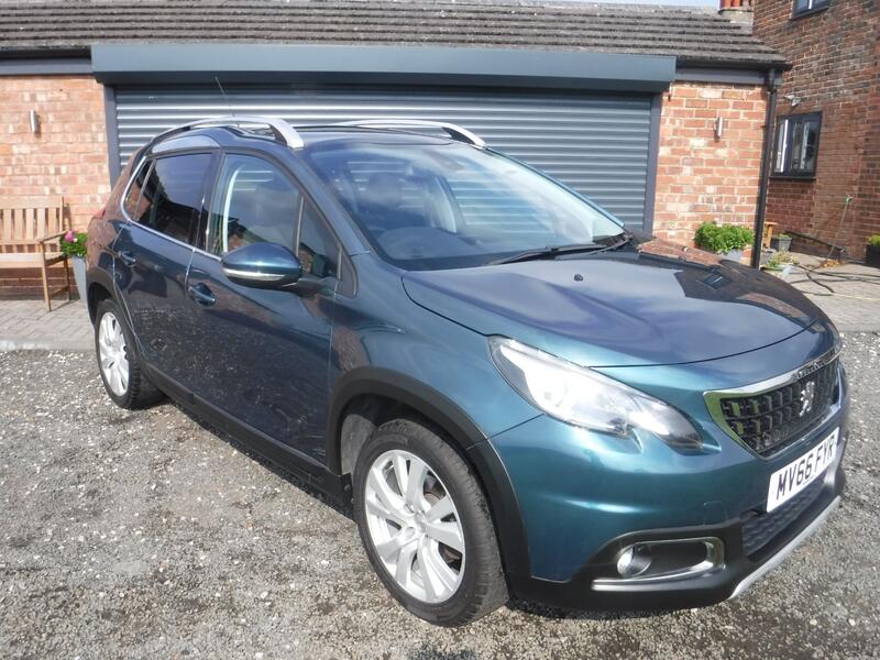 PEUGEOT 2008