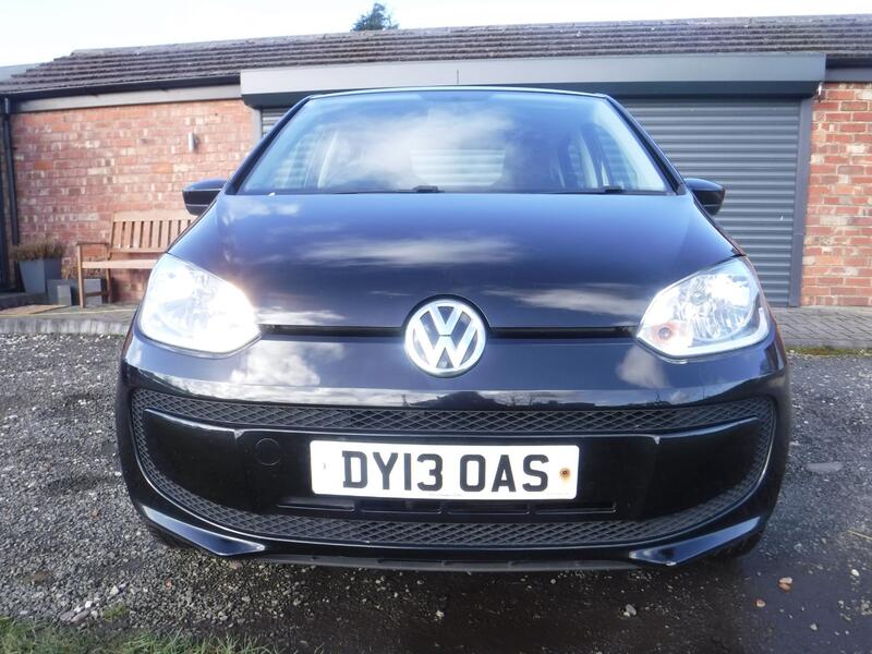 VOLKSWAGEN UP