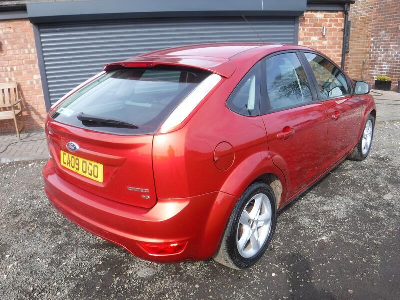 FORD FOCUS