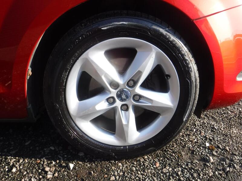 FORD FOCUS
