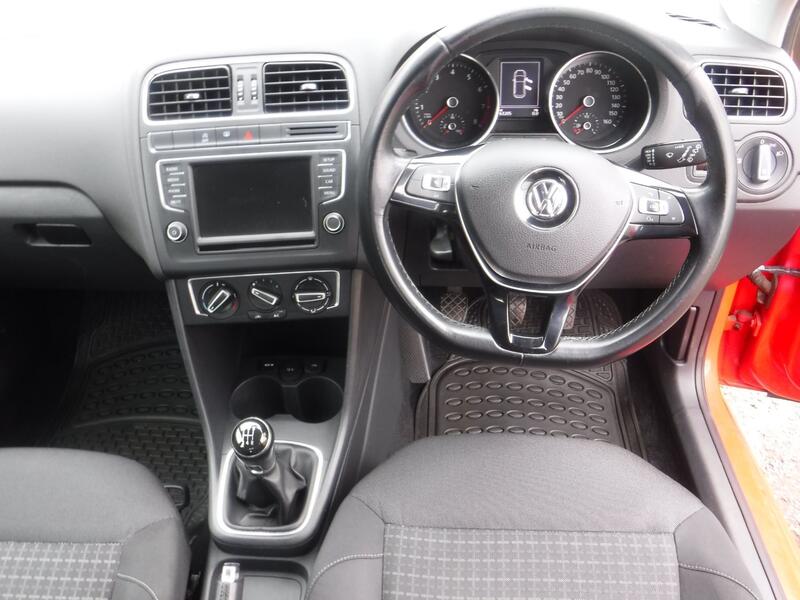 VOLKSWAGEN