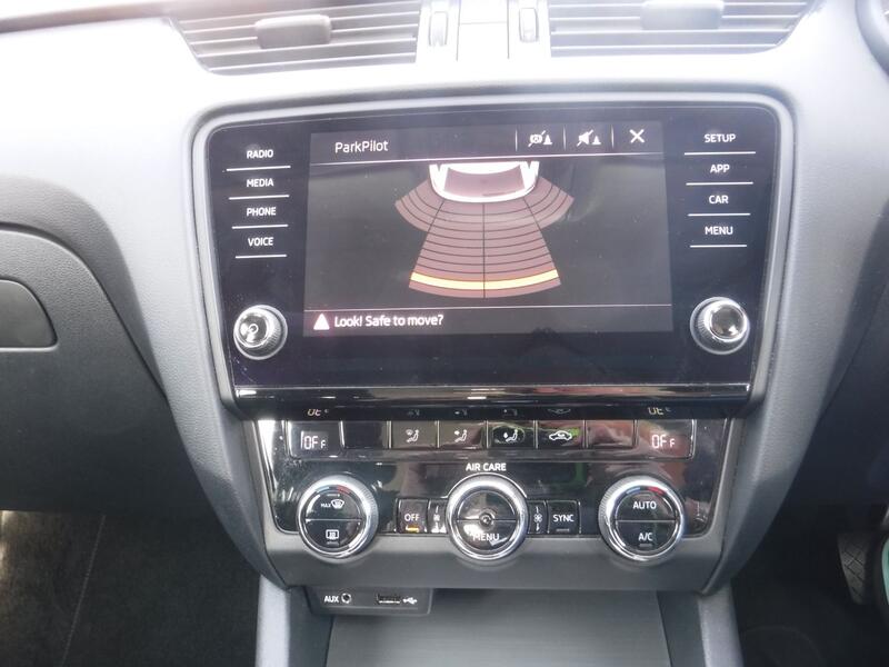 SKODA OCTAVIA
