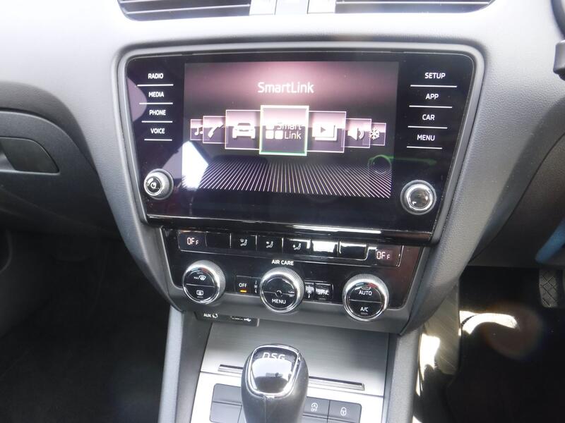 SKODA OCTAVIA