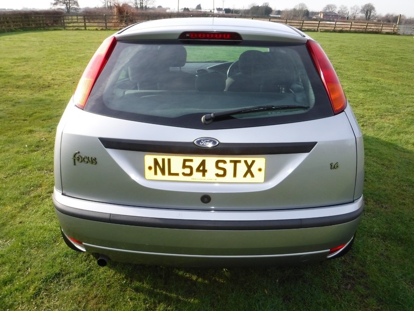 FORD FOCUS