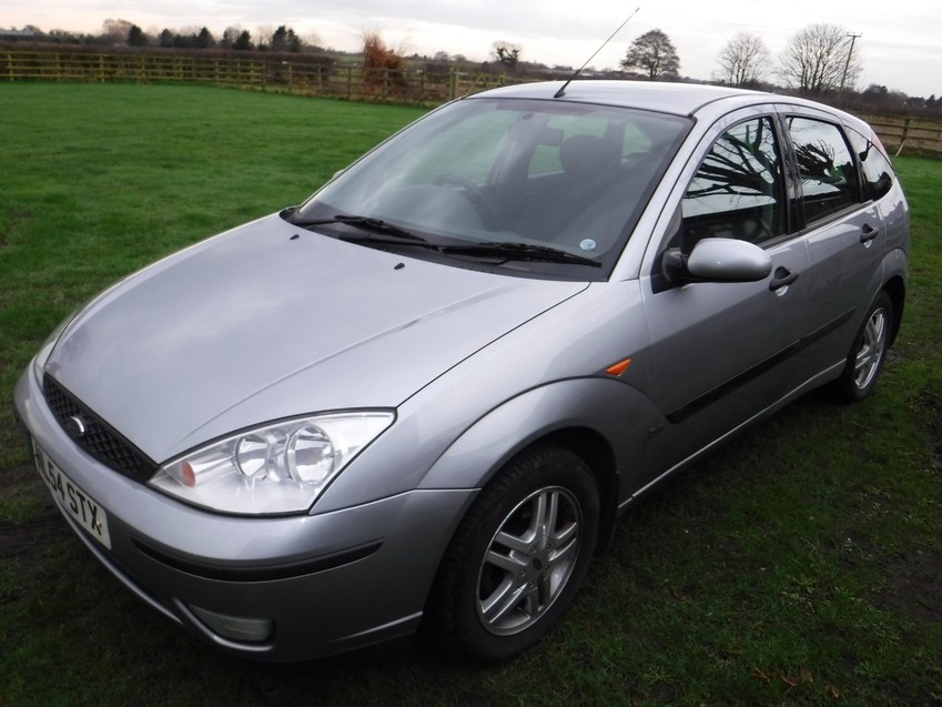FORD FOCUS