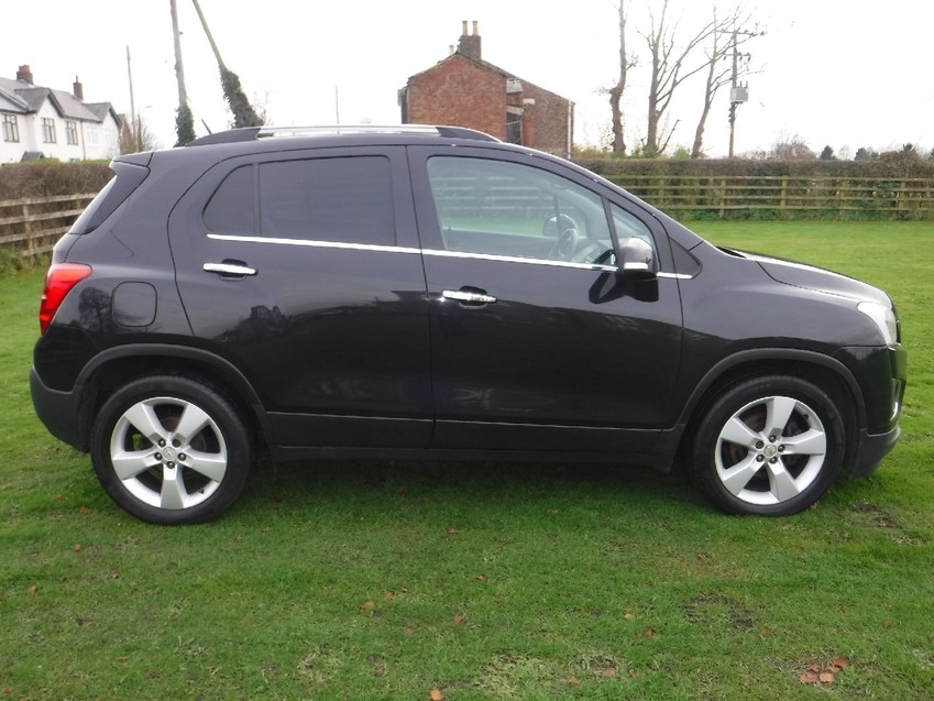 CHEVROLET TRAX