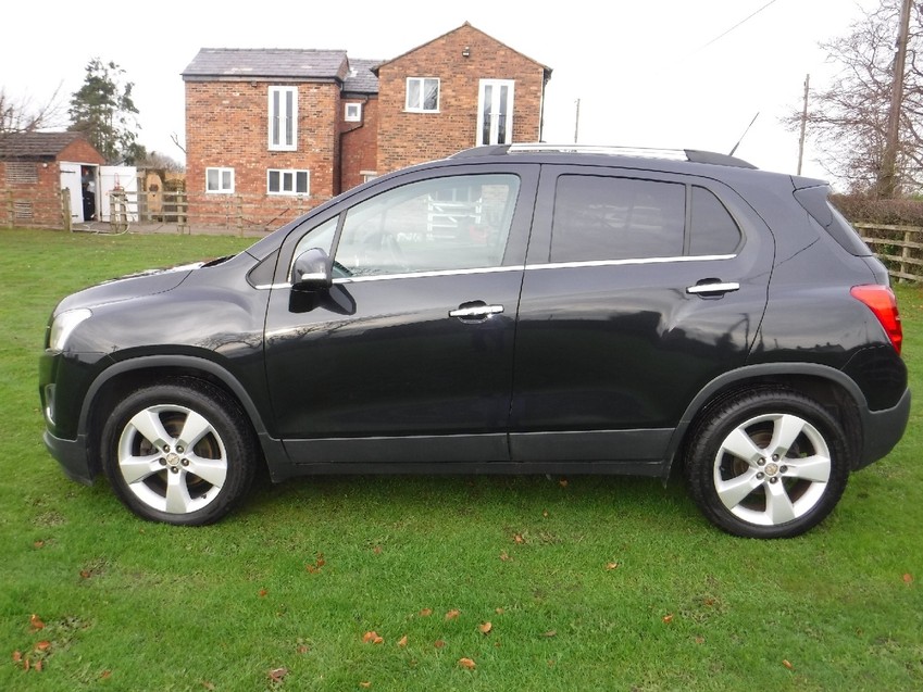 CHEVROLET TRAX