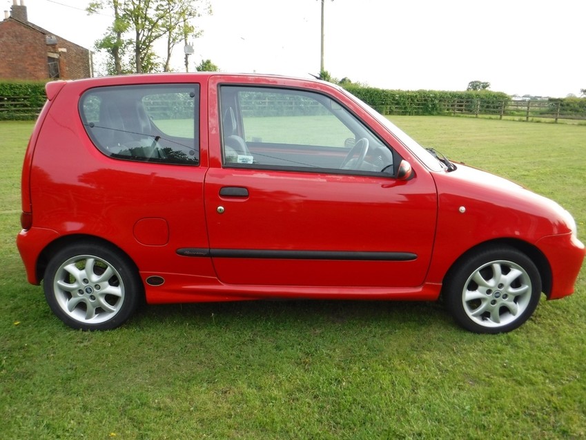 FIAT SEICENTO