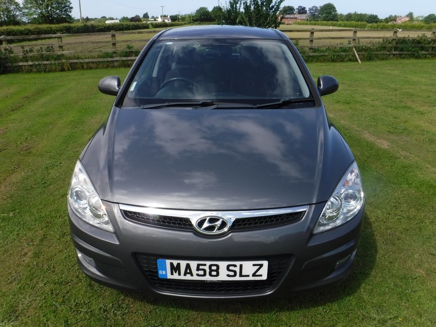 HYUNDAI I30