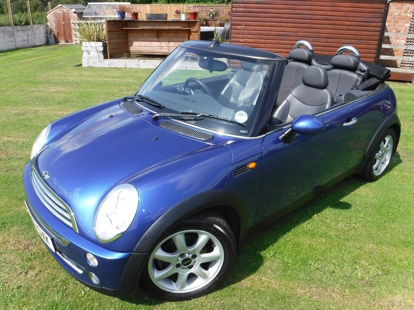 MINI CABRIOLET