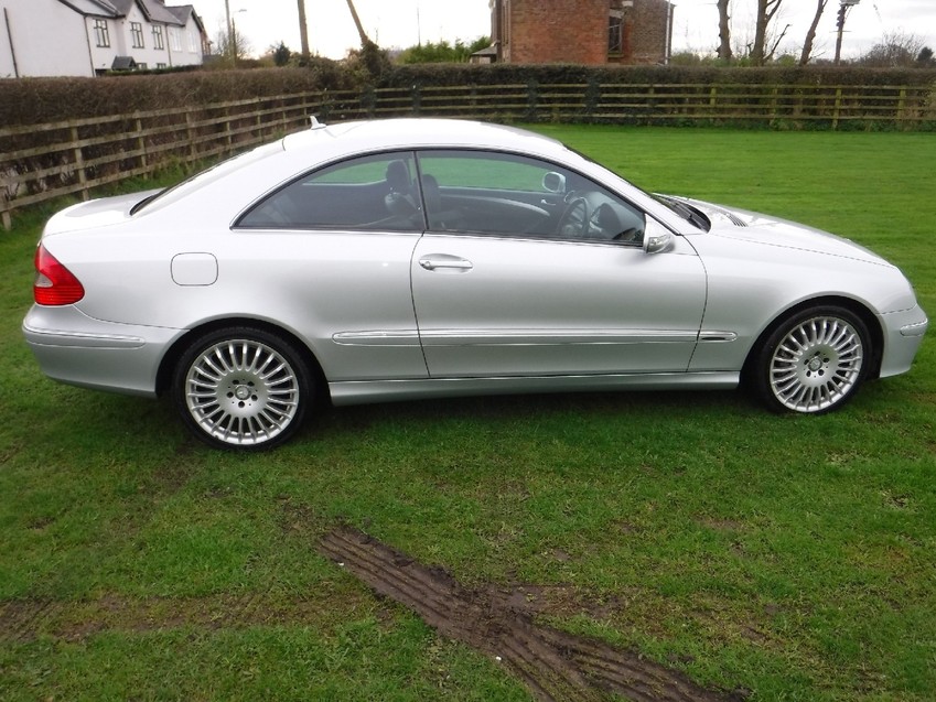 MERCEDES-BENZ CLK