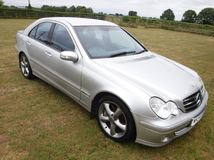 MERCEDES-BENZ C CLASS