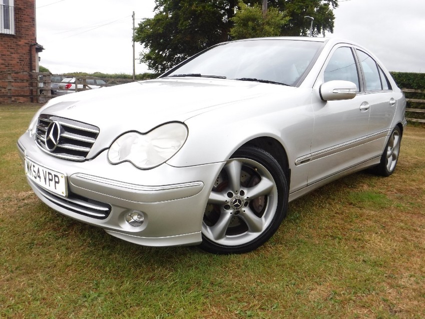 MERCEDES-BENZ C CLASS