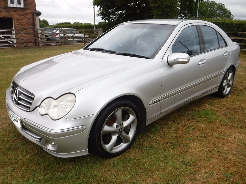 MERCEDES-BENZ C CLASS