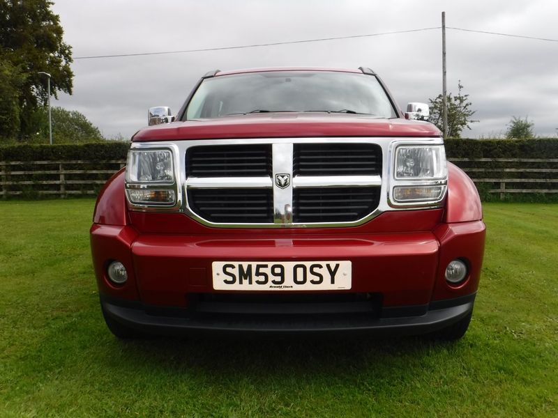 DODGE NITRO