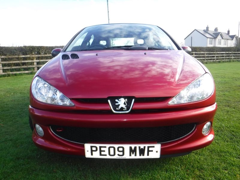 PEUGEOT 206