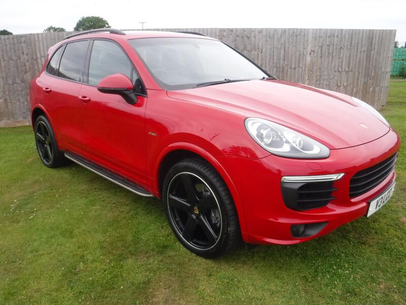 PORSCHE CAYENNE