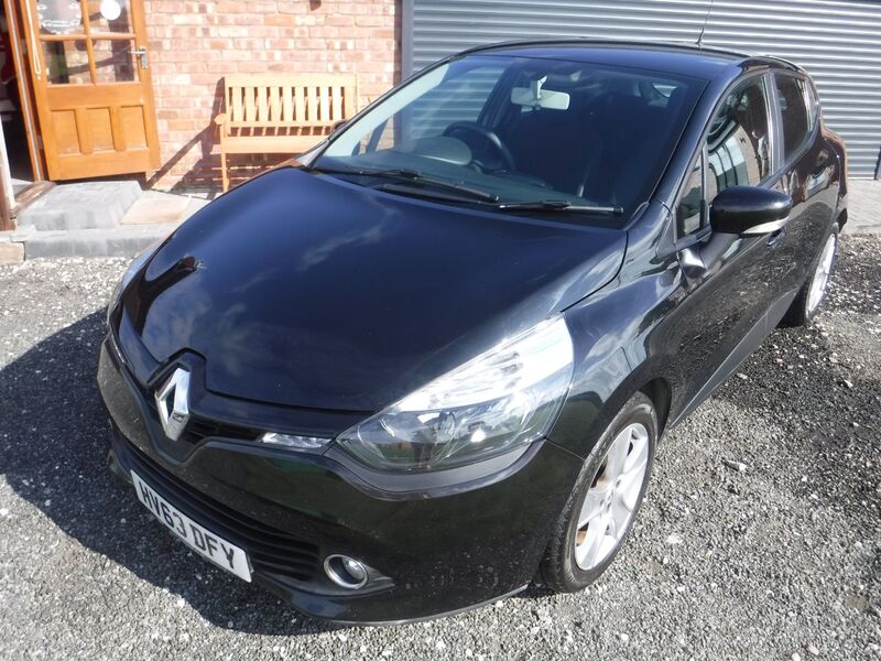 RENAULT CLIO