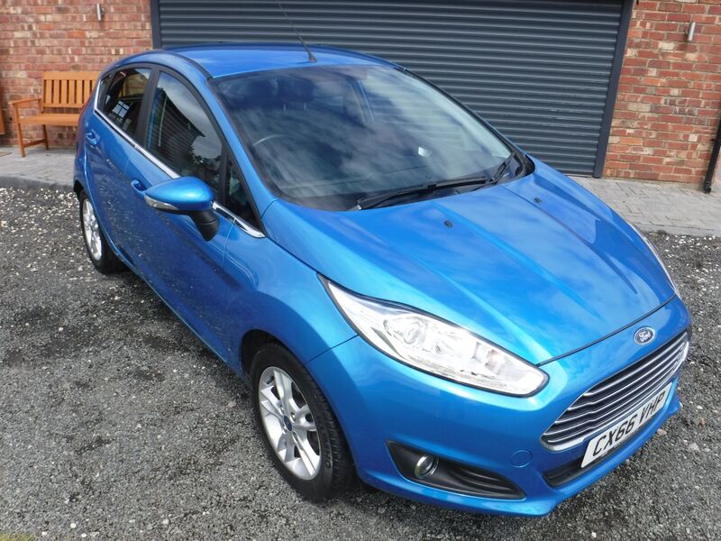 FORD FIESTA