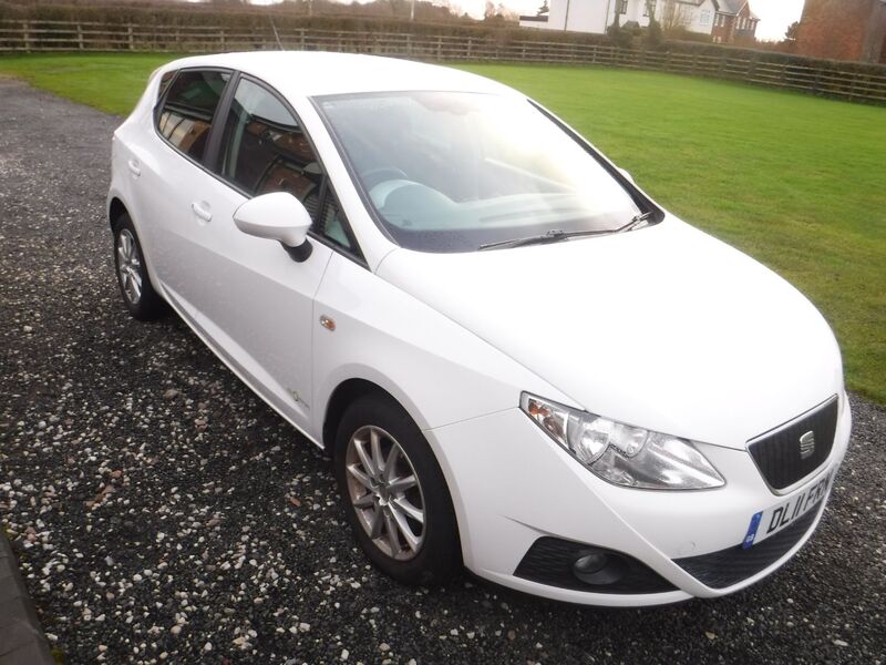 SEAT IBIZA