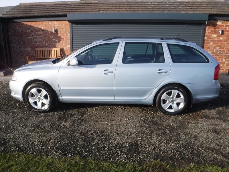 SKODA OCTAVIA